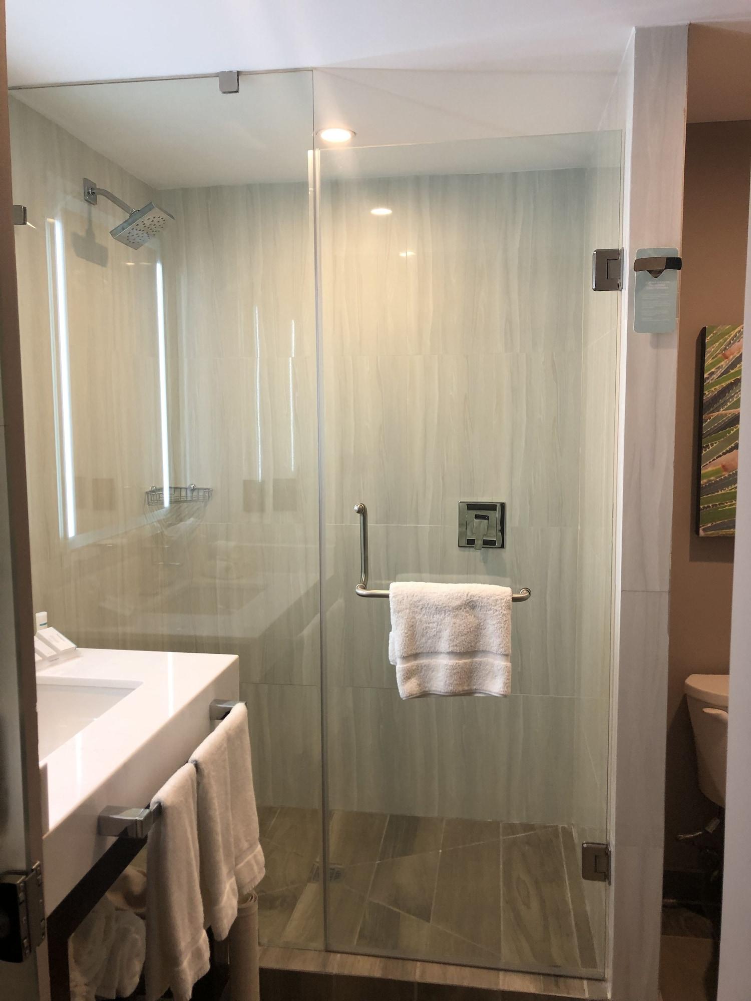 Hilton Garden Inn Salamanca Bagian luar foto