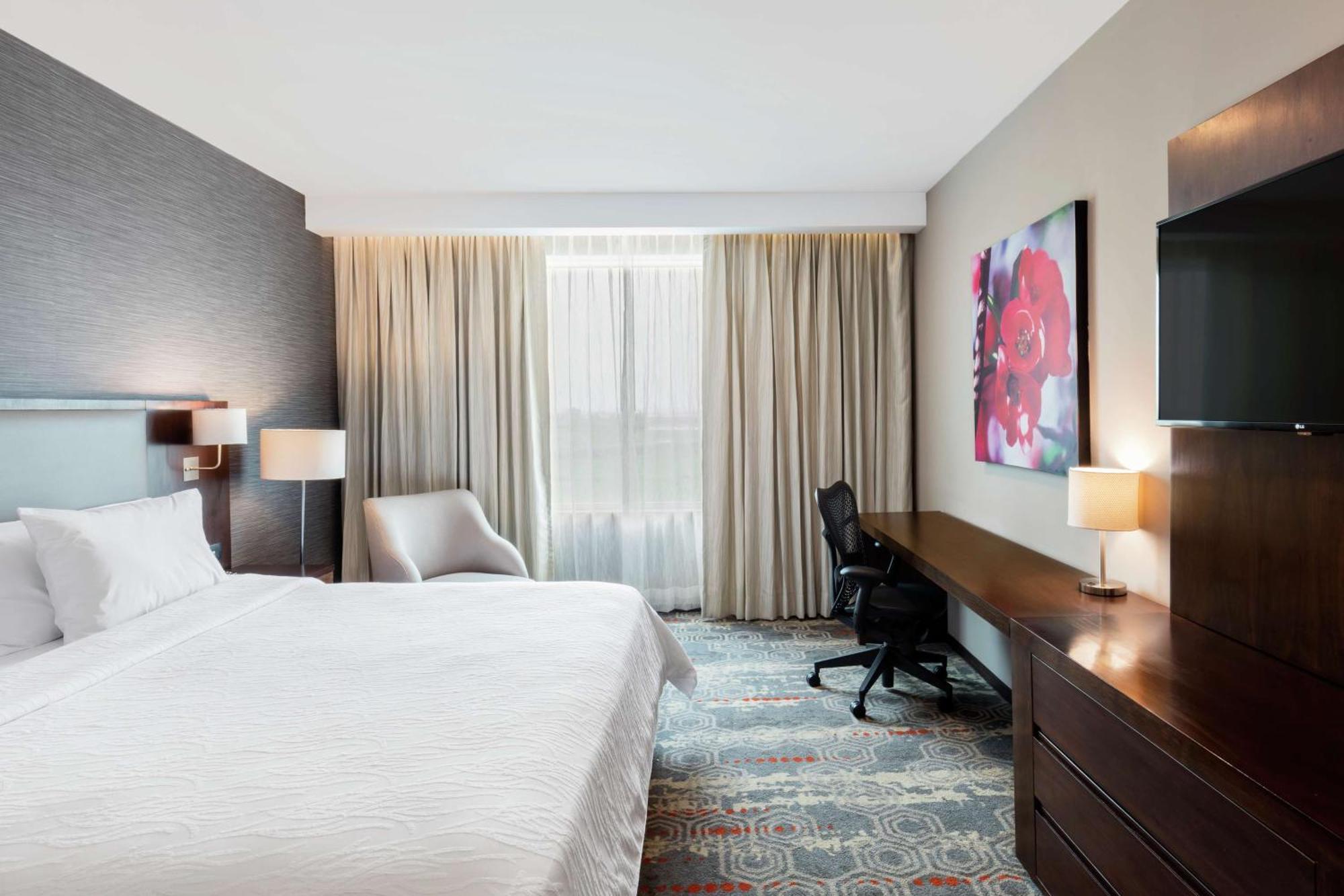 Hilton Garden Inn Salamanca Bagian luar foto